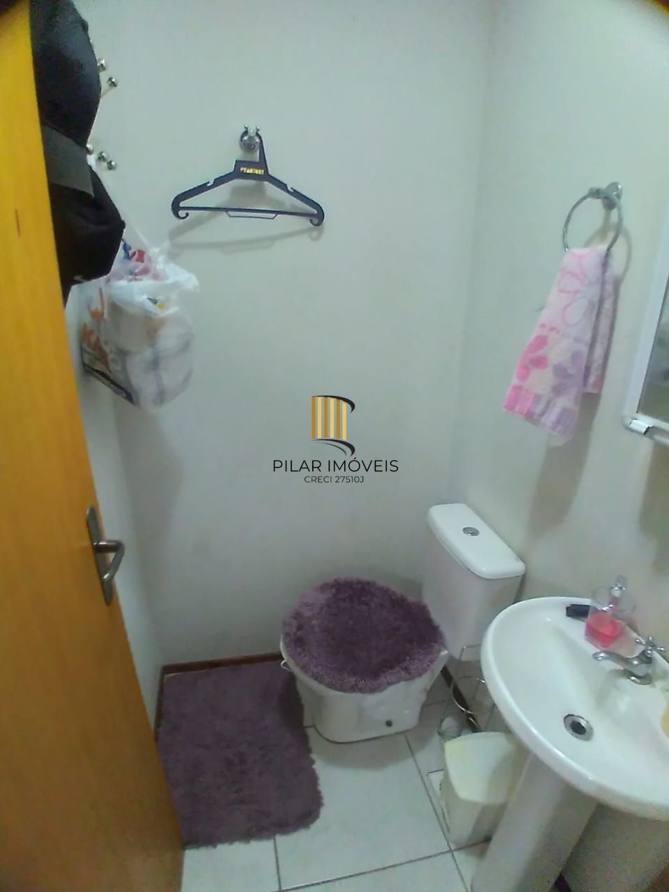 Casa de Condomínio 2 dormitórios no bairro Restinga