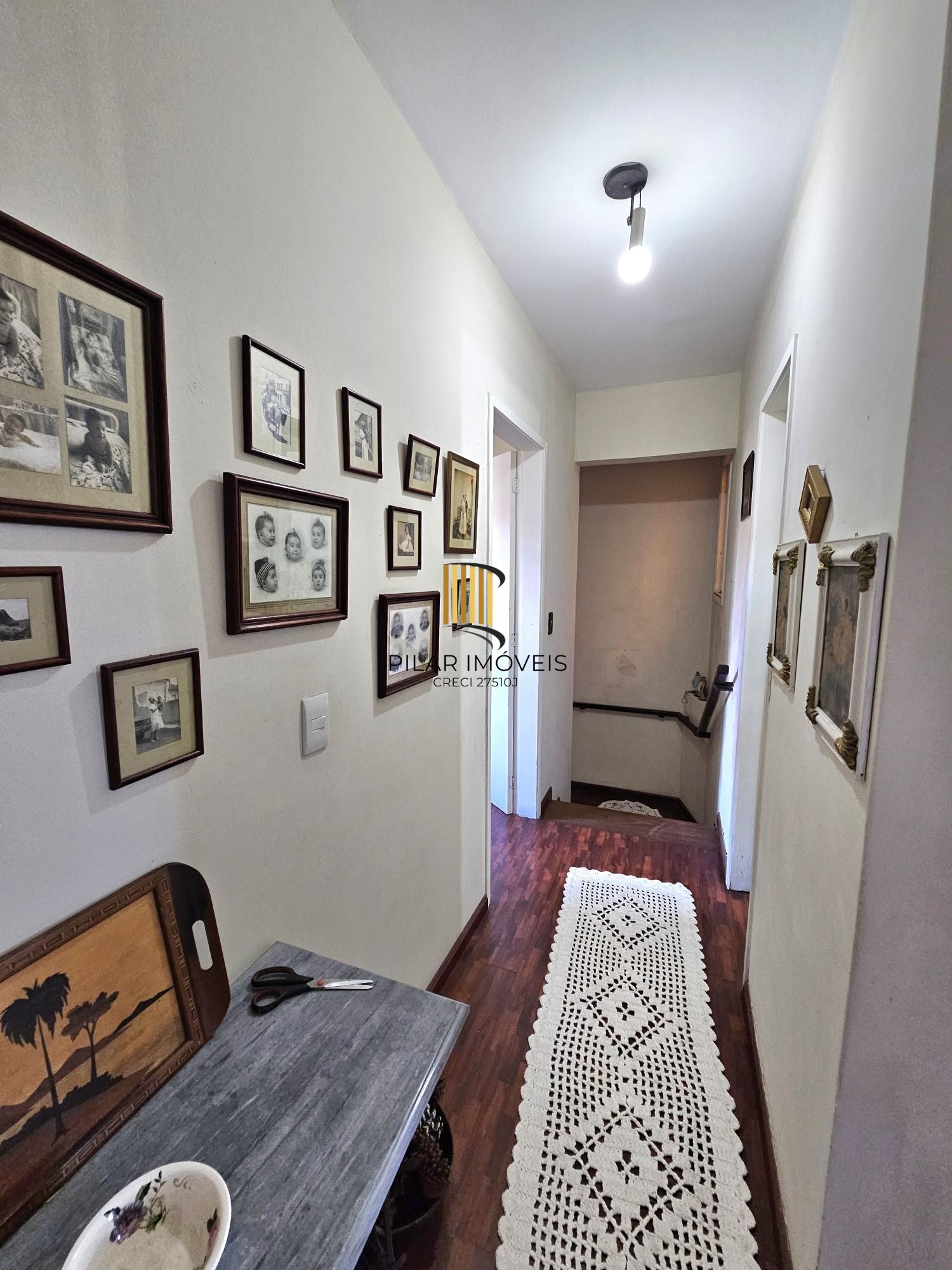Casa 3 dormitórios no bairro Hípica