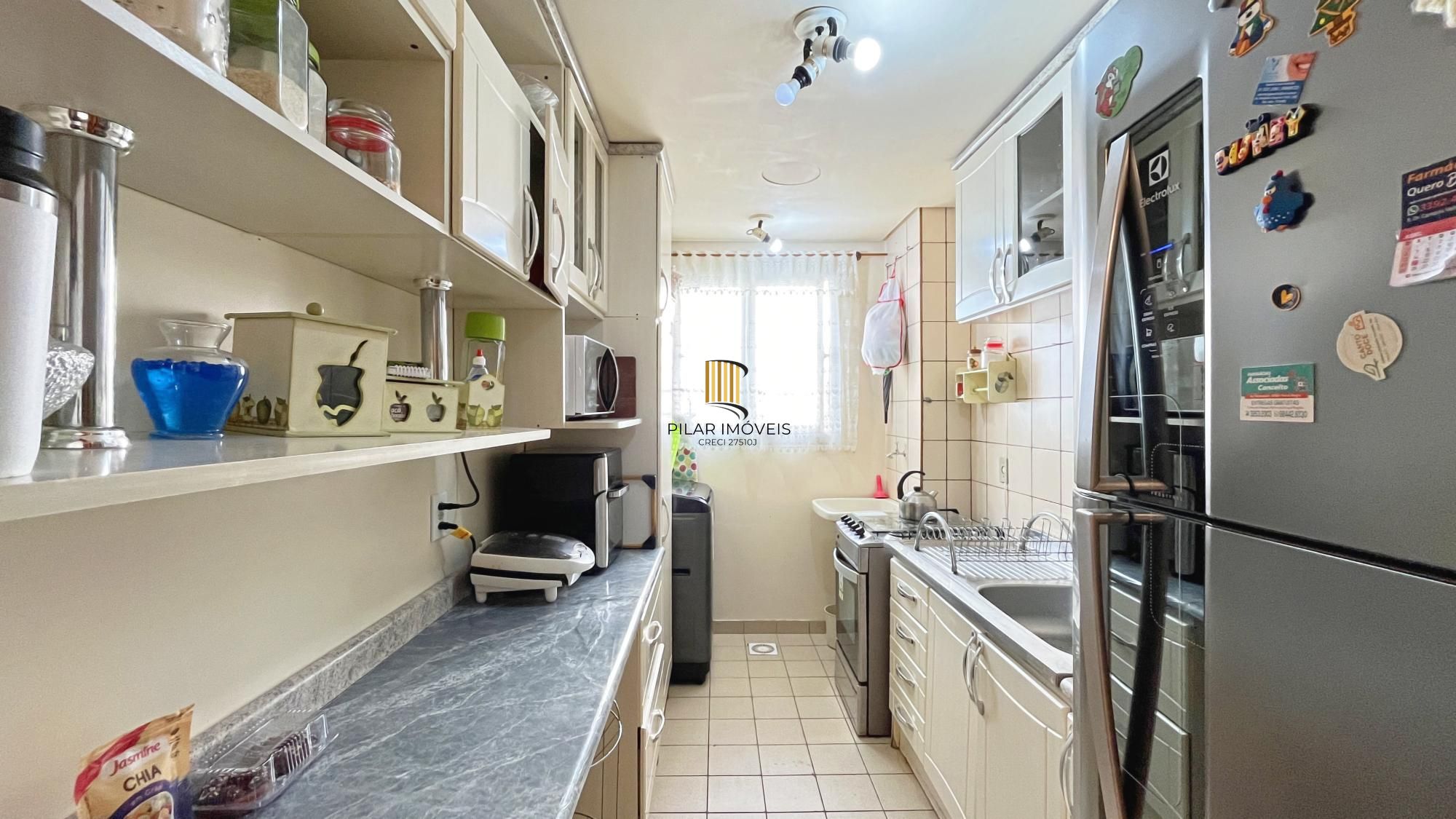 Apartamento 2D, sacada com churrasqueira, elevador e box escriturado
