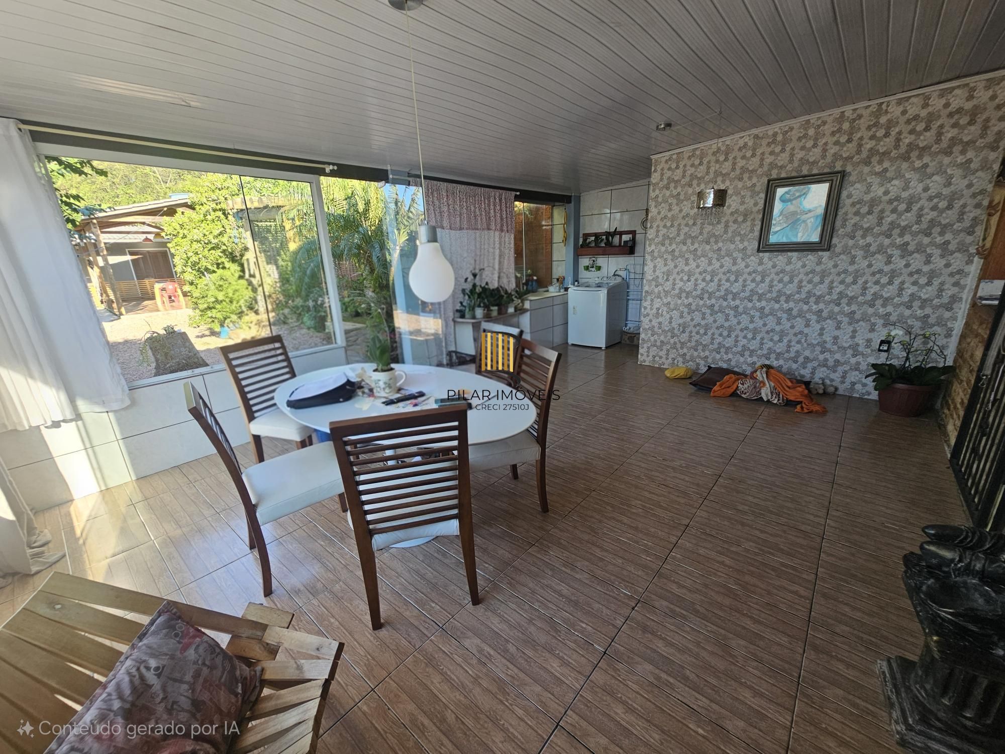 Casa para Venda - 79.22m² 2 dormitórios, + casa de 1 dormitório nos fundos, piscina e quiosque com churrasqueira - Espirito Santo