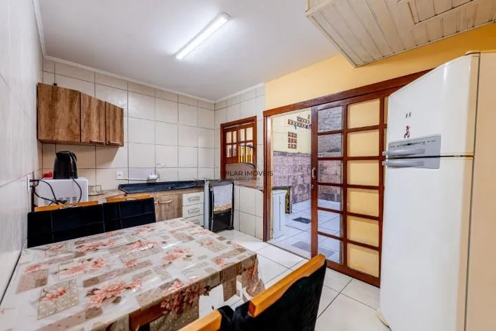 Casa 2 dormitórios no bairro Aberta dos Morros