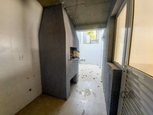 Casa Condominio em Porto Alegre, no bairro Tristeza, com 4 dormitório(s), e 4 banheiros, à venda.