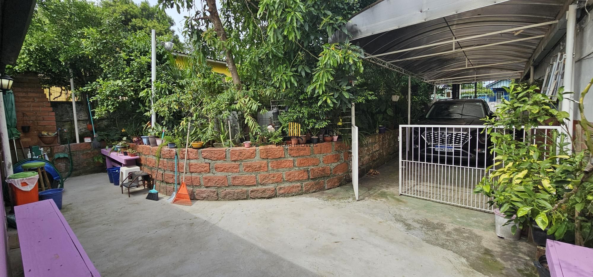 Casa 2 dormitórios no bairro Cavalhada