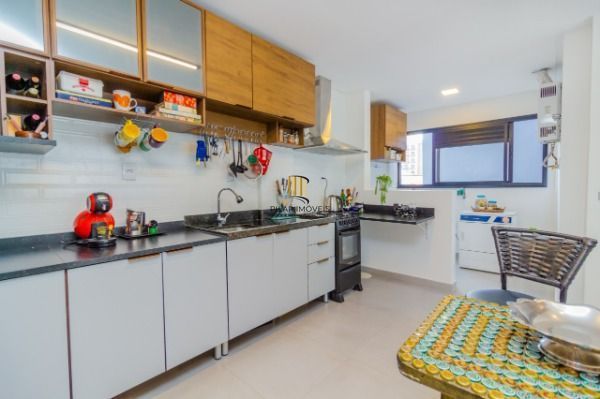 Apartamento 3 dormitórios no bairro Tristeza