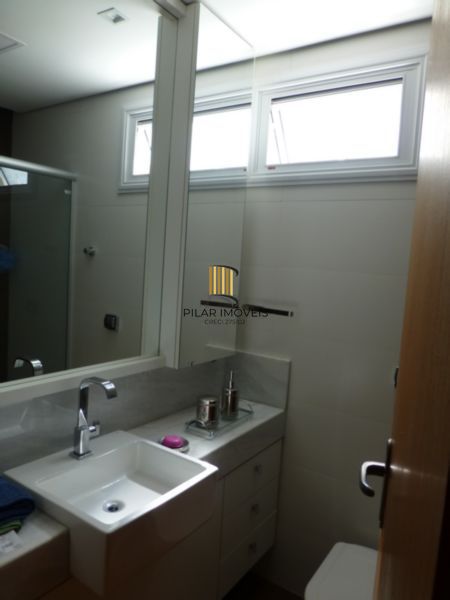 Apartamento para Venda - 98m², 2 dormitórios, Menino Deus