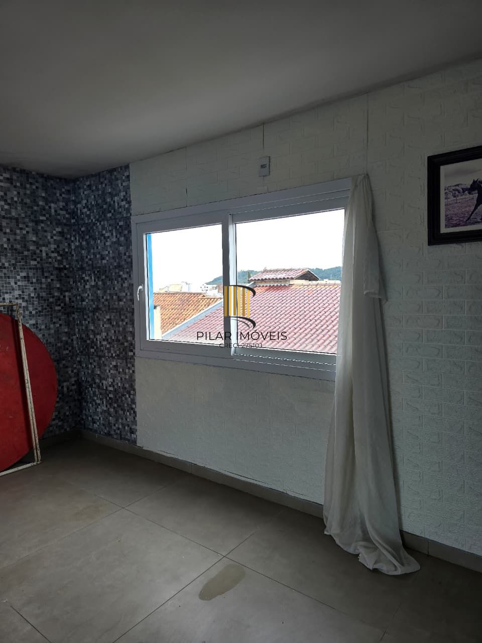 Casa 3 dormitórios no bairro Hípica