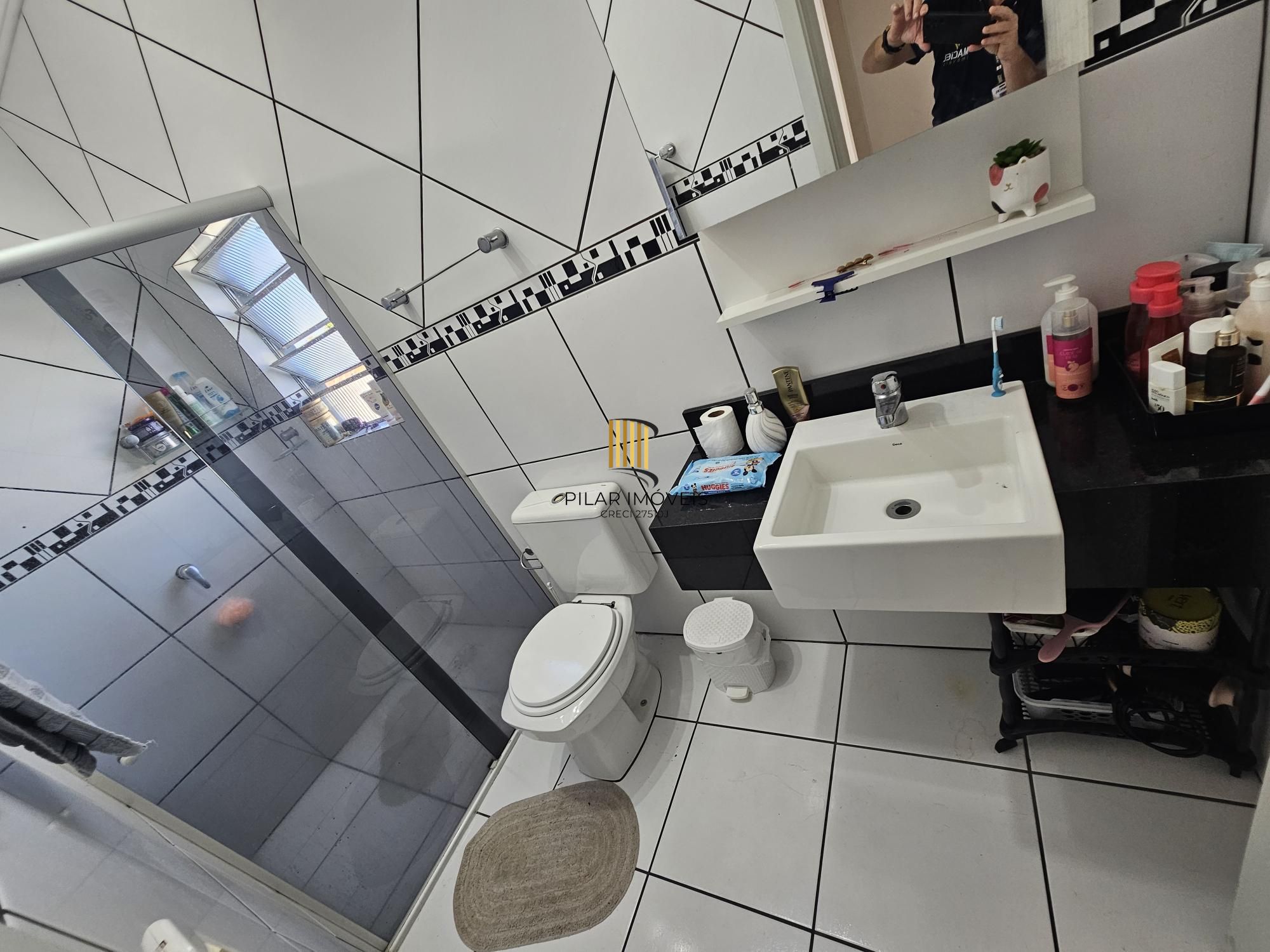 Casa 3 dormitórios com piscina terreno com 330,00m² bairro Hípica-Urubatan