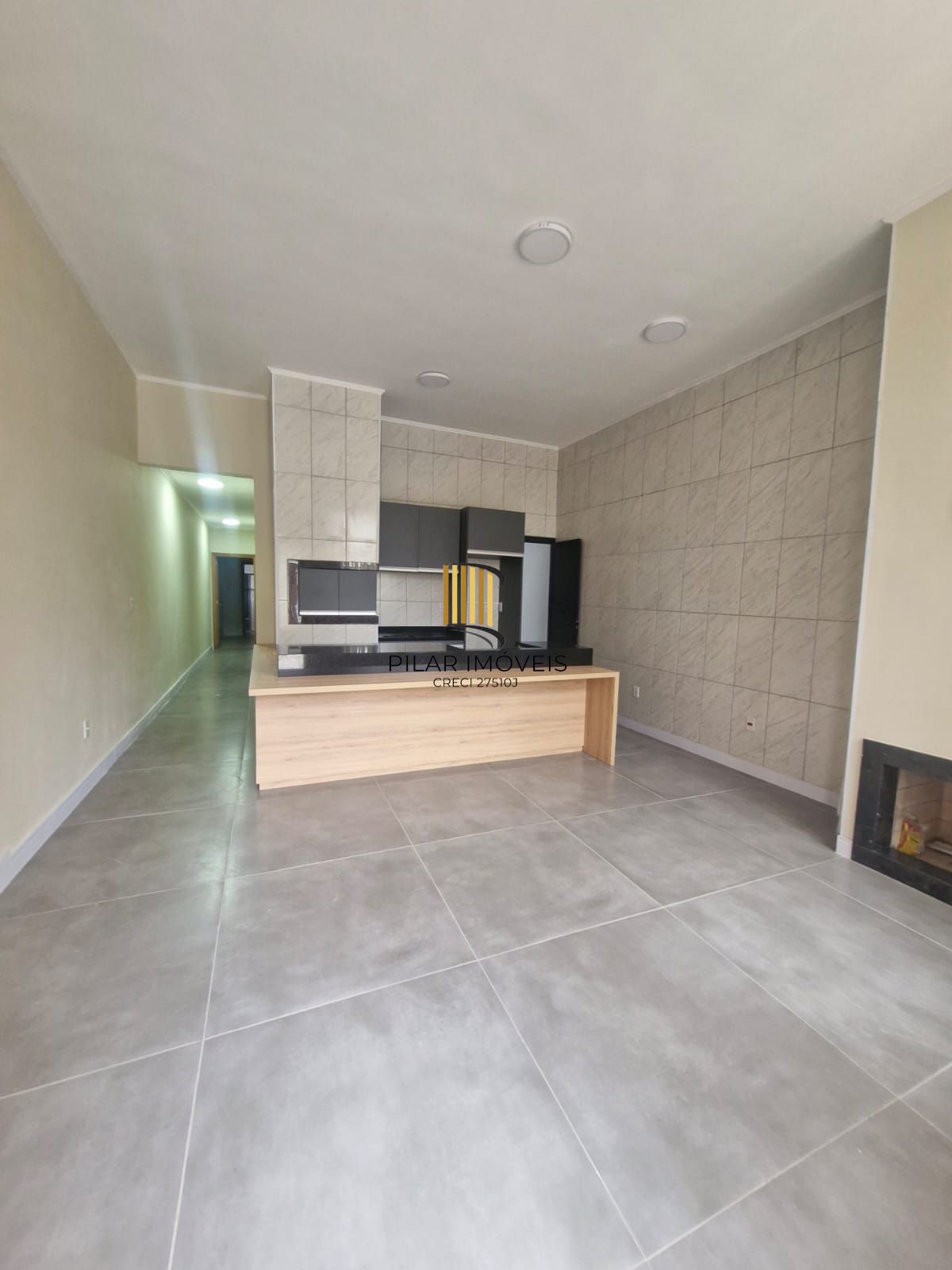 Casa 3 dormitórios no bairro Hípica