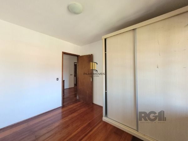 Casa 5 dormitórios no bairro Aberta dos Morros