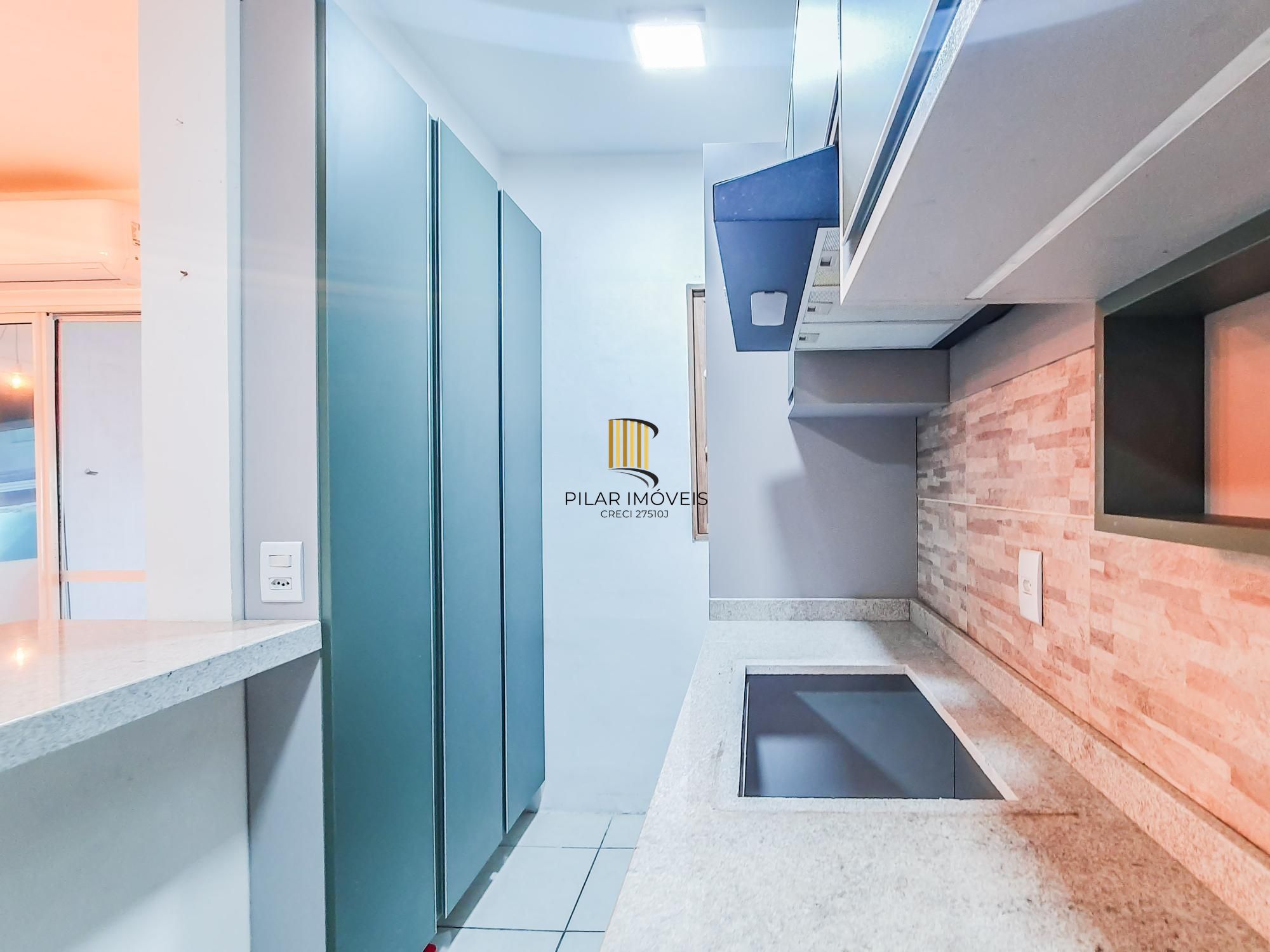 Casa de Condomínio 3 dormitórios no bairro Hípica