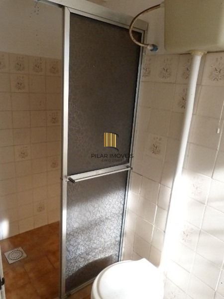 Casa para Venda - 90m², 3 dormitórios, 1 vaga - Restinga