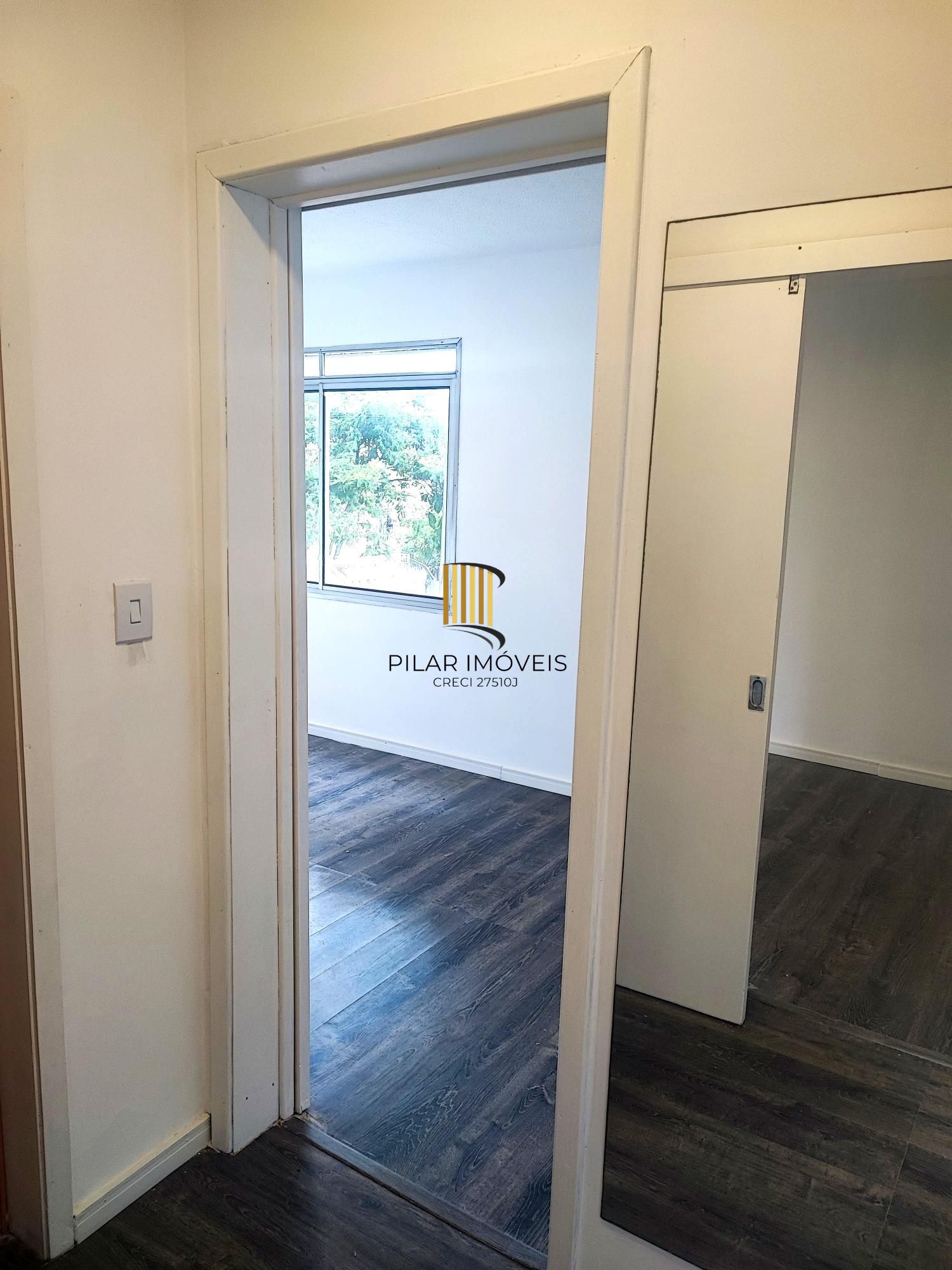 Apartamento 2 dormitórios no bairro Tristeza