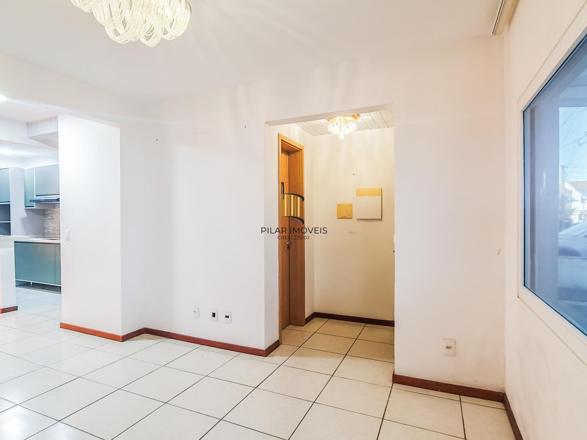Casa de Condomínio 3 dormitórios no bairro Hípica