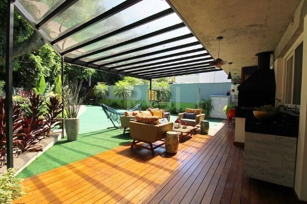 Casa Condominio em Porto Alegre, no bairro Hípica, com 3 dormitório(s), e 3 banheiros, à venda.