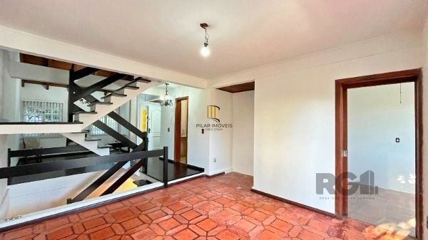 Casa para Venda - 206m², 3 dormitórios, sendo 1 suites, 4 vagas - Ipanema