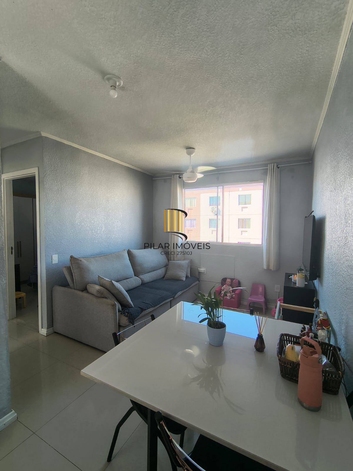 Ótimo apartamento de 2 dormitórios no bairro Hipica