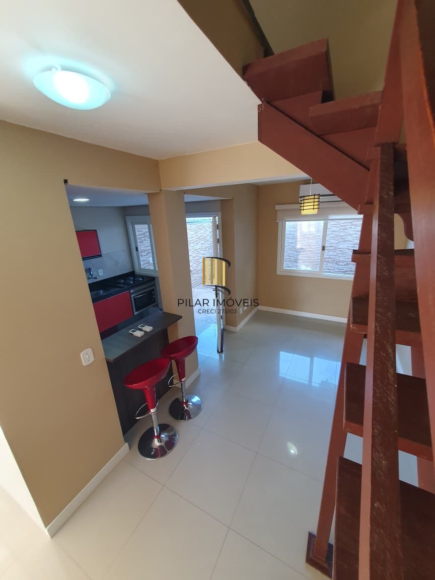 Excelente sobrado 03 dormitórios em Condominio fechado com vaga dupla - Altos de Santa Rita
