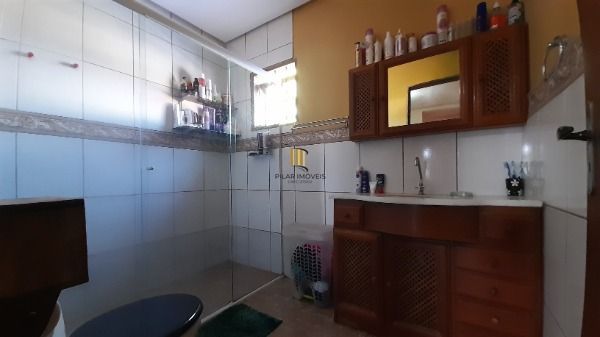 Casa em Porto Alegre, no bairro Hípica, com 3 dormitório(s), à venda.