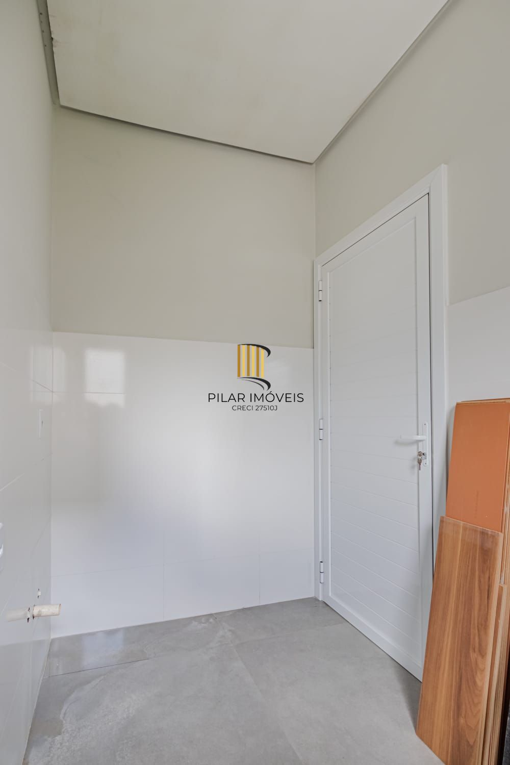 Sobrado  Condominio Amalffi com 03 suites - 180m² zona Sul de Porto Alegre