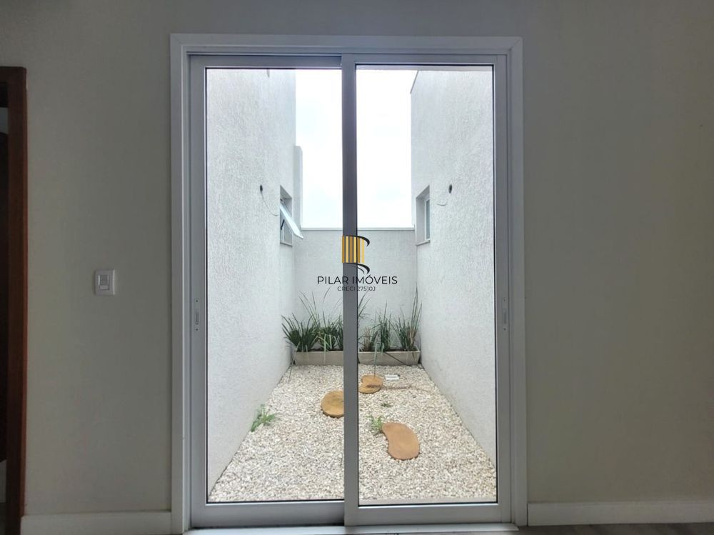 Casa para Venda - 99.9m², 3 dormitórios, sendo 1 suites, 2 vagas - Hípica