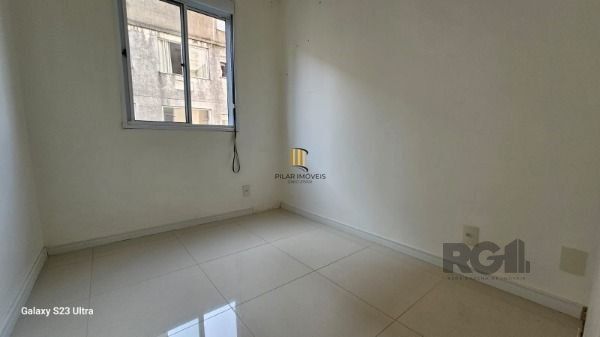 Apartamento em Porto Alegre, no bairro Cavalhada, com 2 dormitório(s), e 2 banheiros, à venda.
