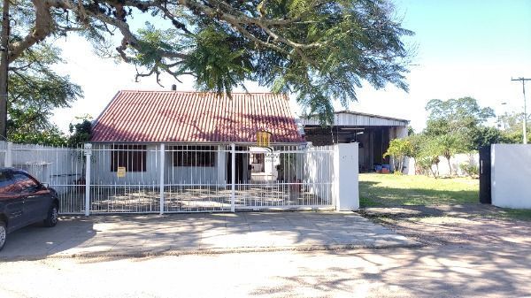 Casa para Venda - 110m², 4 dormitórios, Ponta Grossa