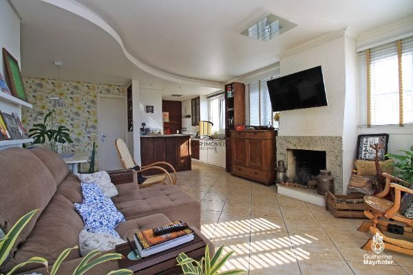 Cobertura para Venda - 191.59m², 3 dormitórios, sendo 1 suites, 2 vagas - Tristeza
