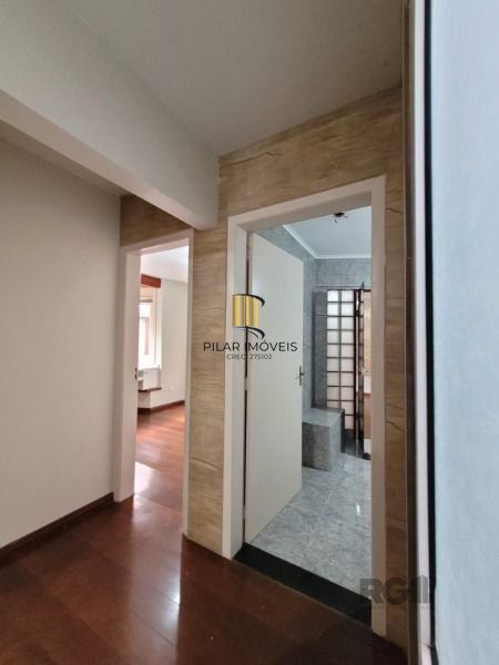 Casa Condominio em Porto Alegre, no bairro Hípica, com 3 dormitório(s), e 3 banheiros, à venda.