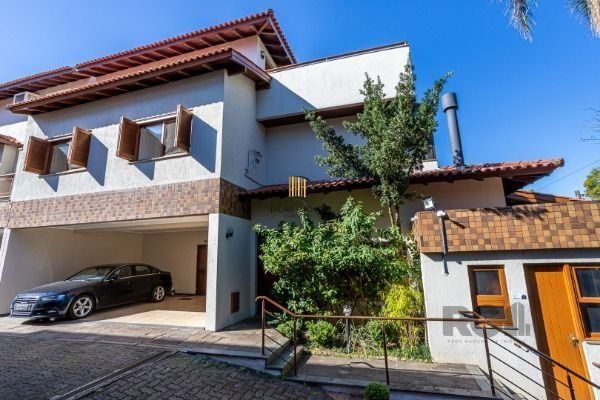 Casa Condominio em Porto Alegre, no bairro Jardim Isabel, com 3 dormitório(s), à venda.