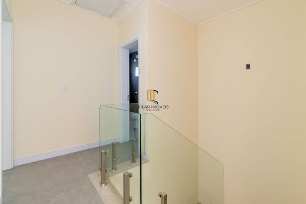 Casa Condominio em Porto Alegre, no bairro Aberta dos Morros, com 3 dormitório(s), e 3 banheiros, à venda.