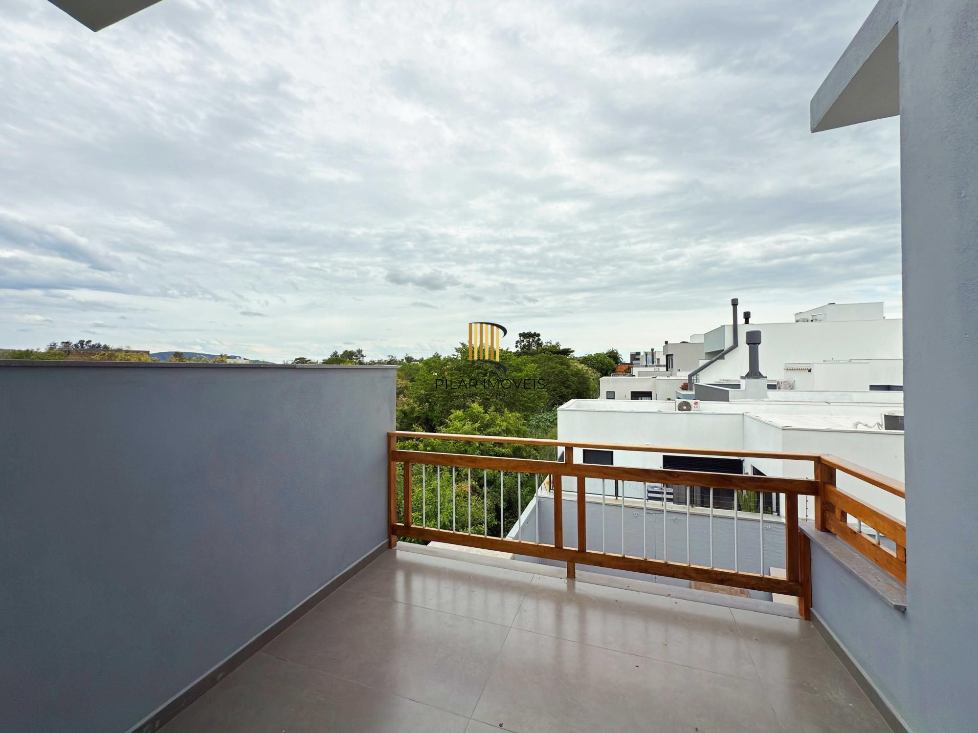 Casa no Lagos de Nova Ipanema, com 4 dormitório(s), e 4 banheiros, à venda.