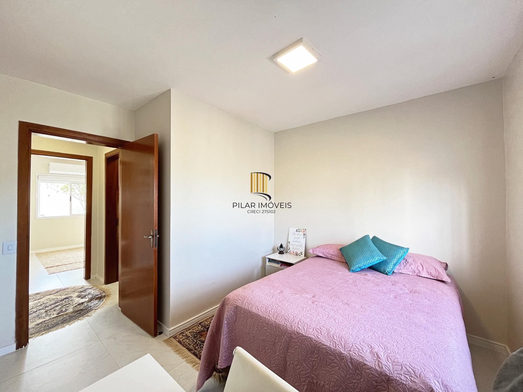 Casa de Condomínio 2 dormitórios no bairro Hípica