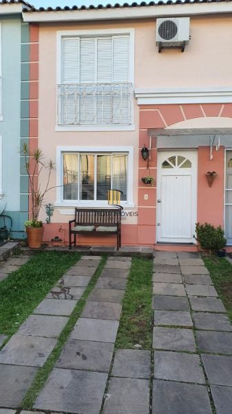 Casa Condominio em Porto Alegre, no bairro Cavalhada, com 2 dormitório(s), e 2 banheiros, à venda. - Pilar Imóveis