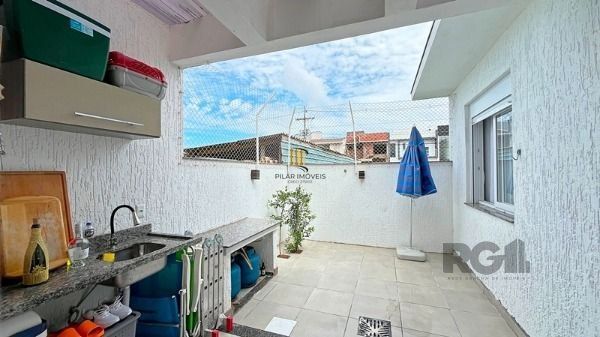 Casa Condominio em Porto Alegre, no bairro Aberta dos Morros, com 3 dormitório(s), e 3 banheiros, à venda.