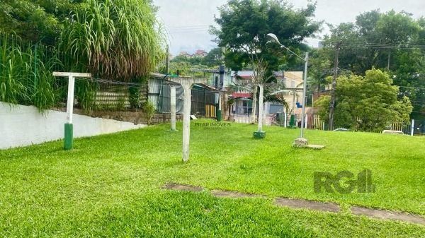 Apartamento em Porto Alegre, no bairro Vila Nova, com 1 dormitório(s), e 1 banheiros, à venda.