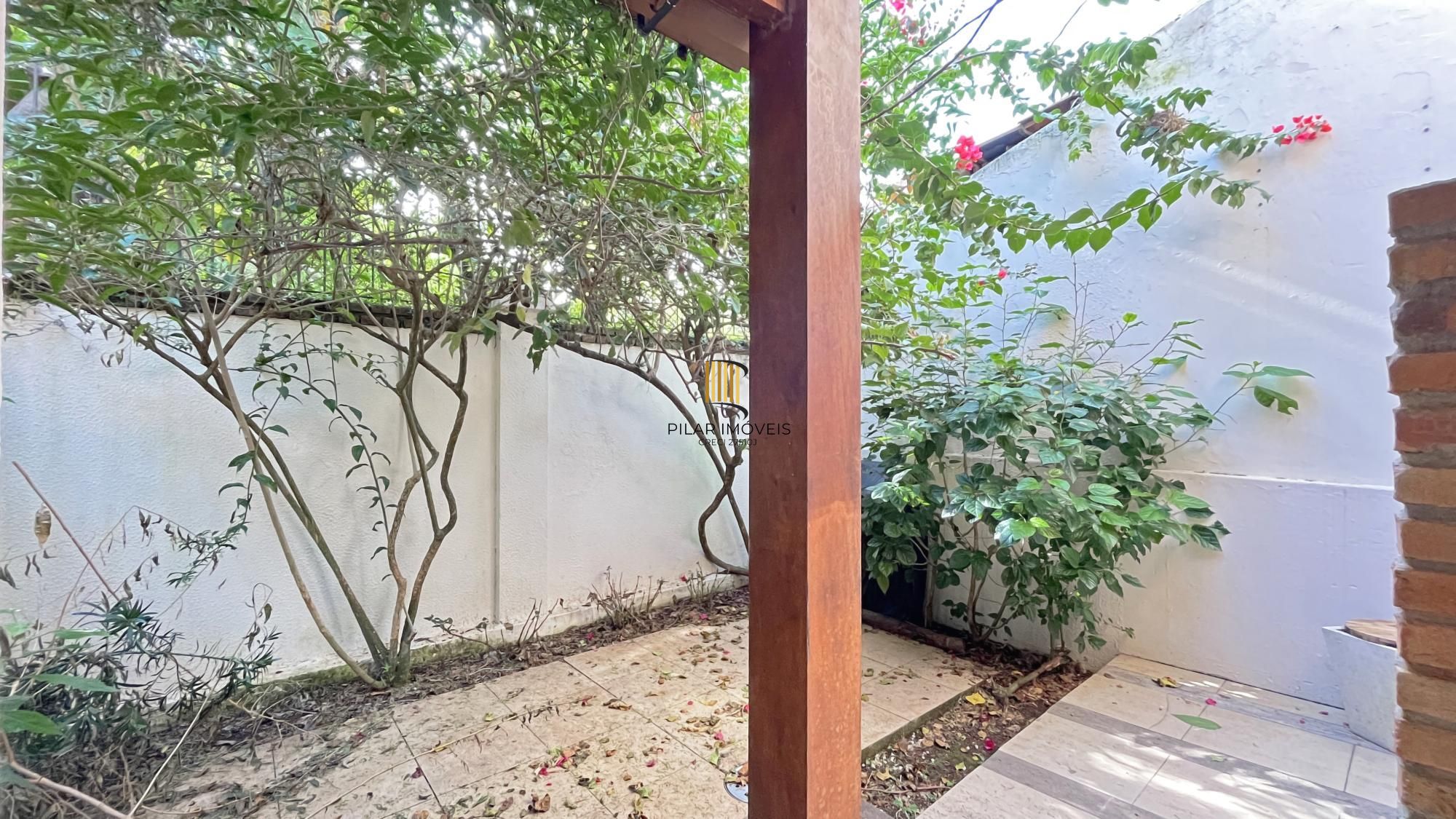 Casa 2 dormitórios no bairro Cavalhada