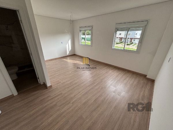 Casa Condominio em Porto Alegre, no bairro Campo Novo, com 3 dormitório(s), à venda.