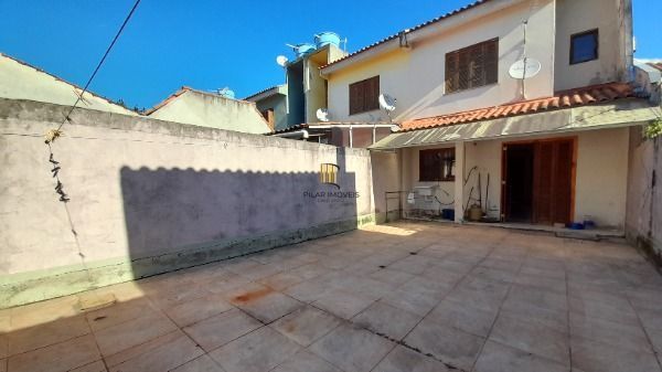 Casa para Venda - 68m², 2 dormitórios, Hípica