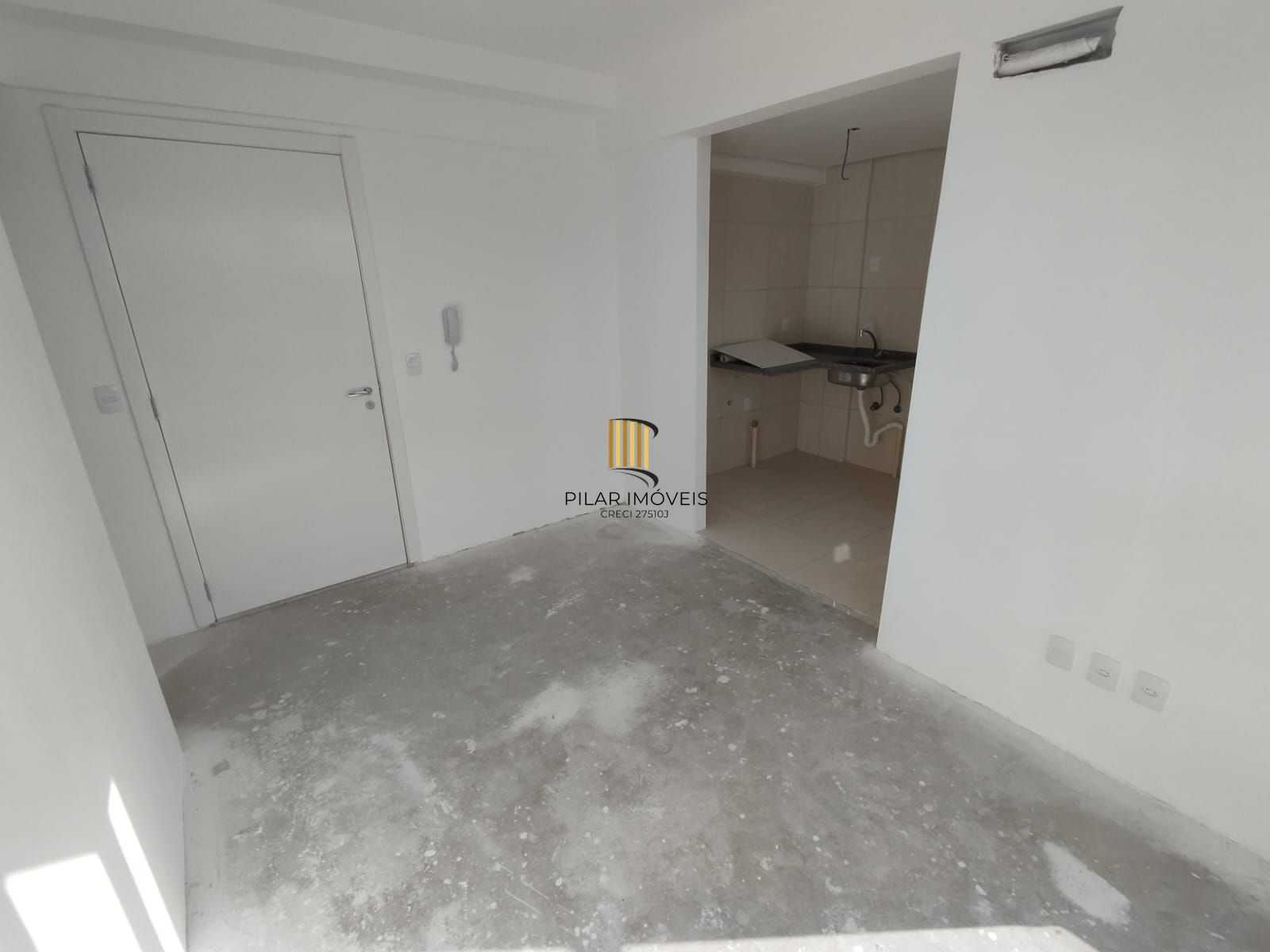 Apartamento 2 dormitórios no bairro Cavalhada
