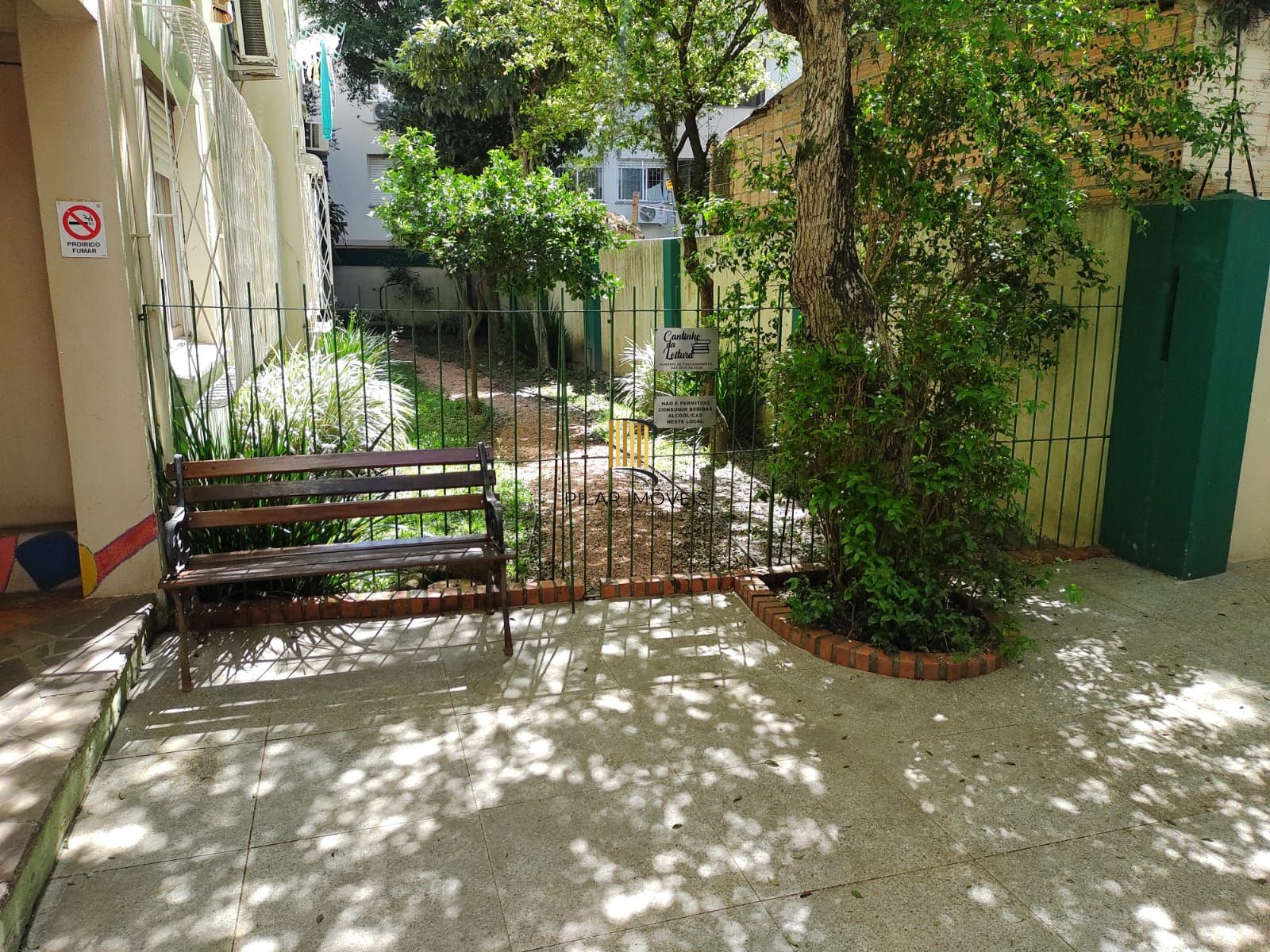 Excelente apartamento de dois dormitórios  na Av. Teresopolis com 68m2