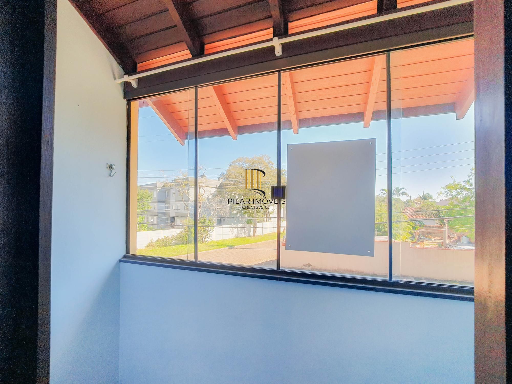No bairro Serraria, casa em condomínio com 3 dormitórios