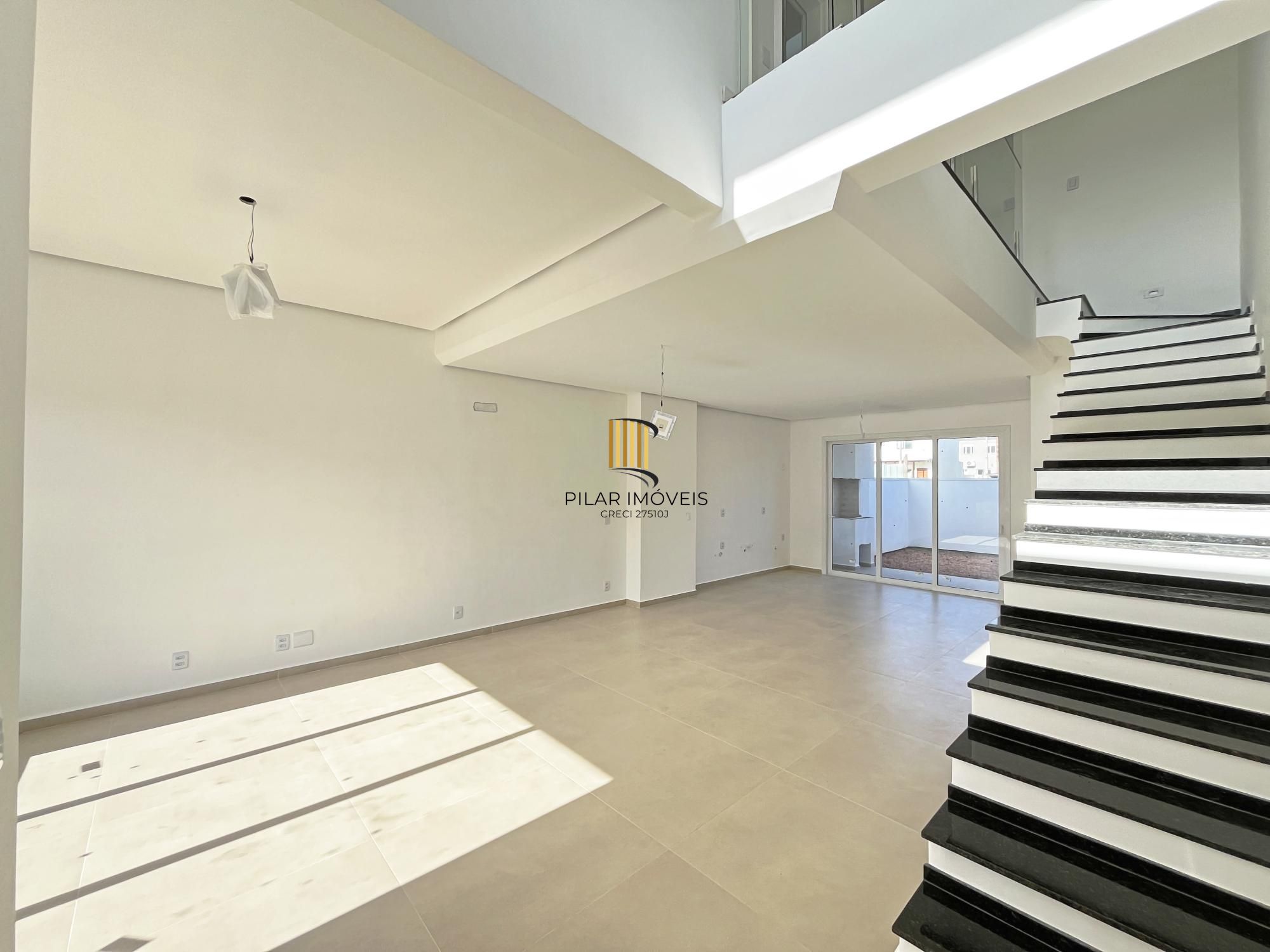 Casa de Condomínio 3 dormitórios no bairro Campo Novo