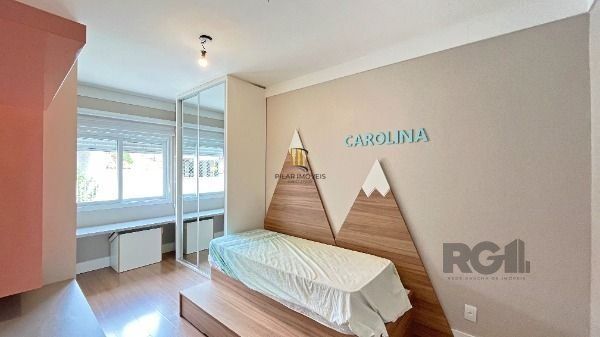 Casa de Condomínio 4 dormitórios no bairro Tristeza