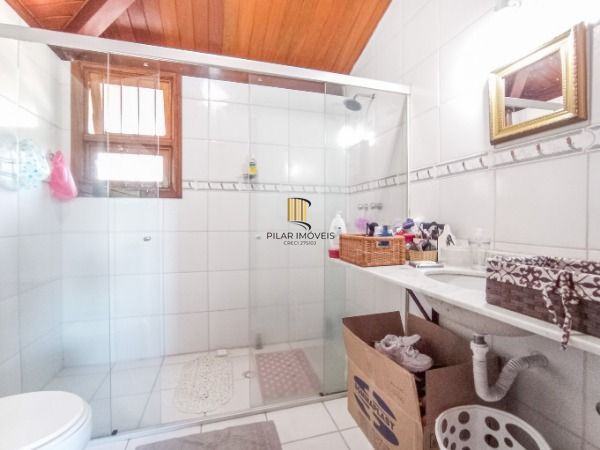 Casa Condominio para Venda - 227.4m², 4 dormitórios, sendo 2 suites, 4 vagas - Cristal