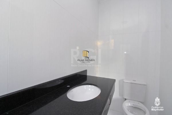 Casa Condominio para Venda - 254.32m², 3 dormitórios, sendo 3 suites, 2 vagas - Pedra Redonda
