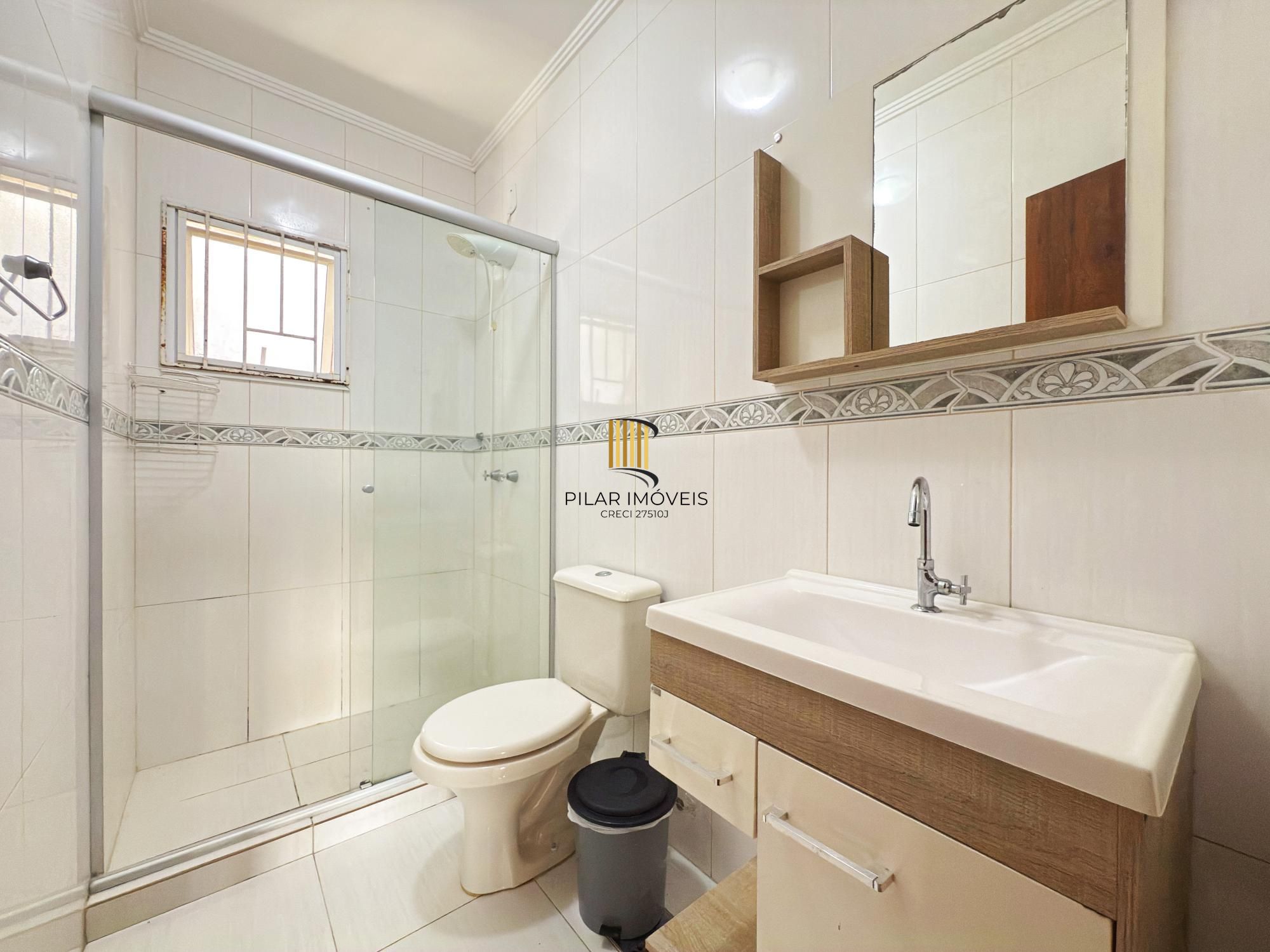 Casa Condominio em Porto Alegre, no bairro Aberta dos Morros, com 2 dormitório(s), e 2 banheiros, à venda.