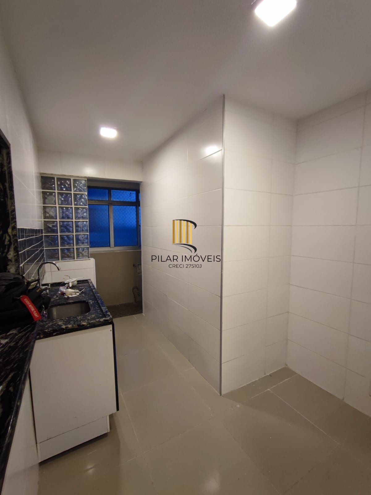 Apartamento 2 dormitórios no bairro Tristeza