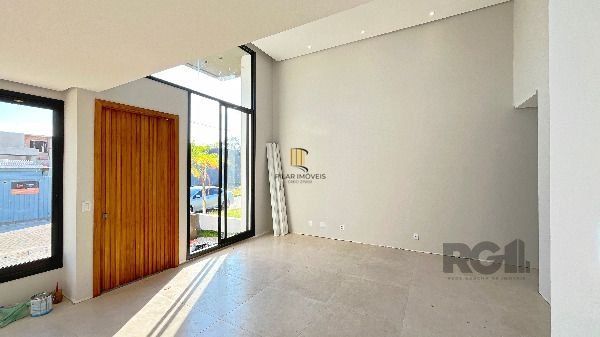 Casa Condominio em Porto Alegre, no bairro Hípica, com 3 dormitório(s), e 3 banheiros, à venda.