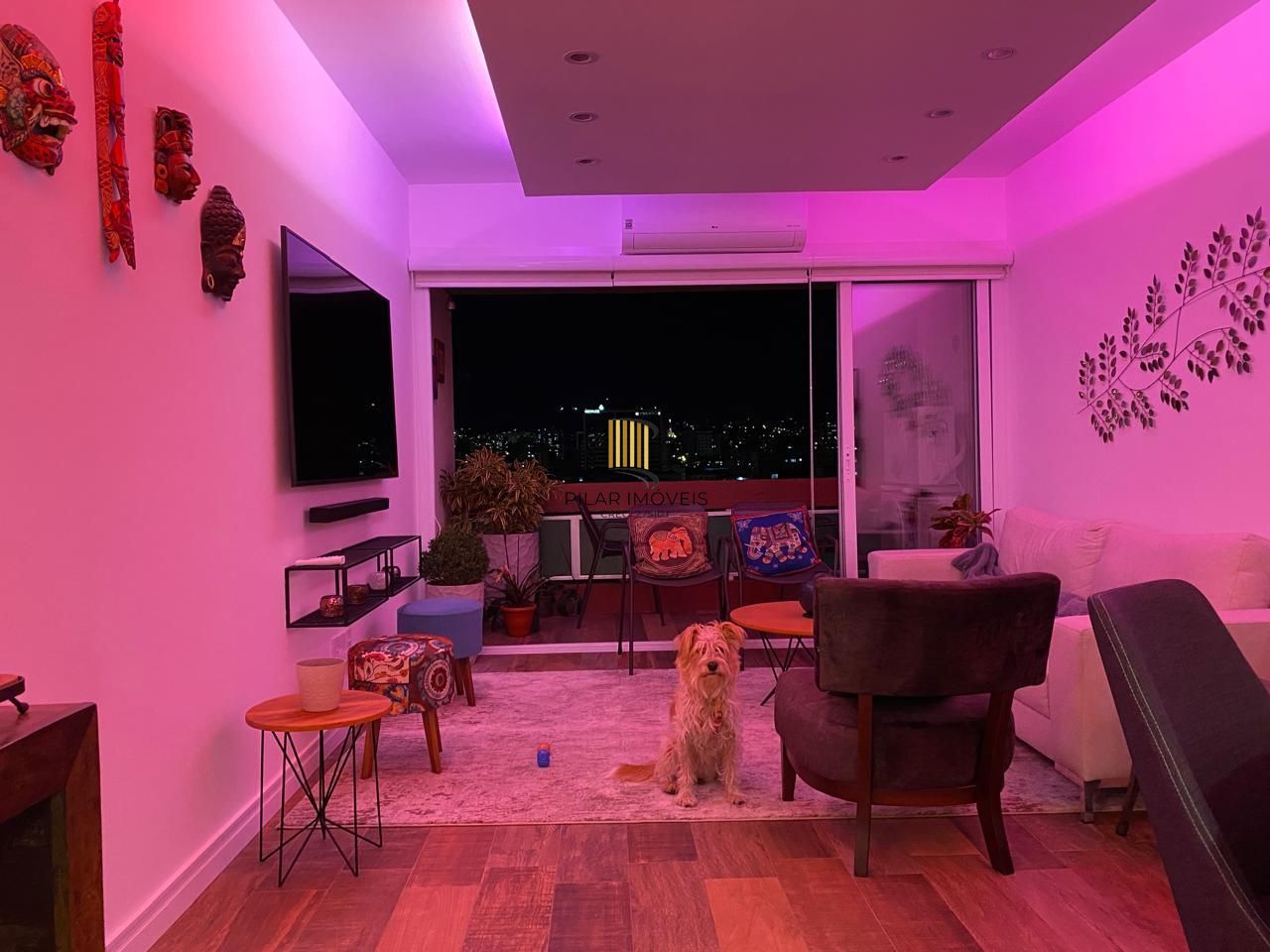 Ótimo apartamento 3 dormitórios, suíte, vaga escriturada, elevador, vista perene, em localização privilegiada no bairro.