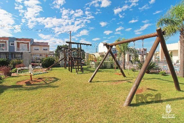 Casa Condominio em Porto Alegre, no bairro Aberta dos Morros, com 3 dormitório(s), e 3 banheiros, à venda.